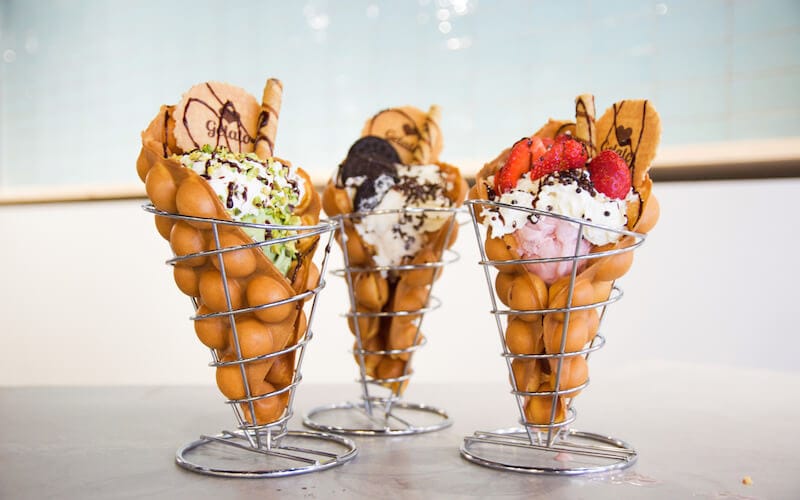 Kue Waffle Ice Cream Banner